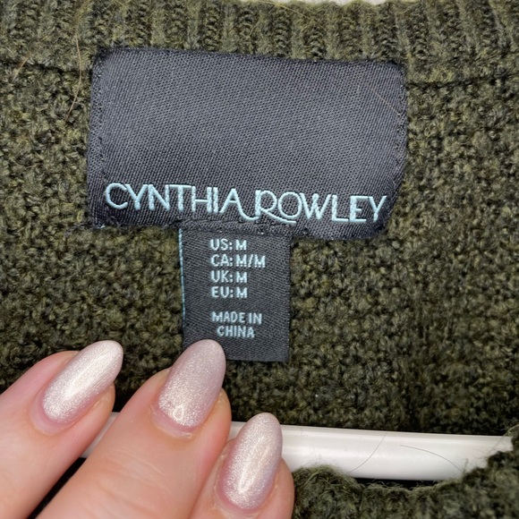 CYNTHIA ROWLEY Sweater snap vest - Picture 4 of 5